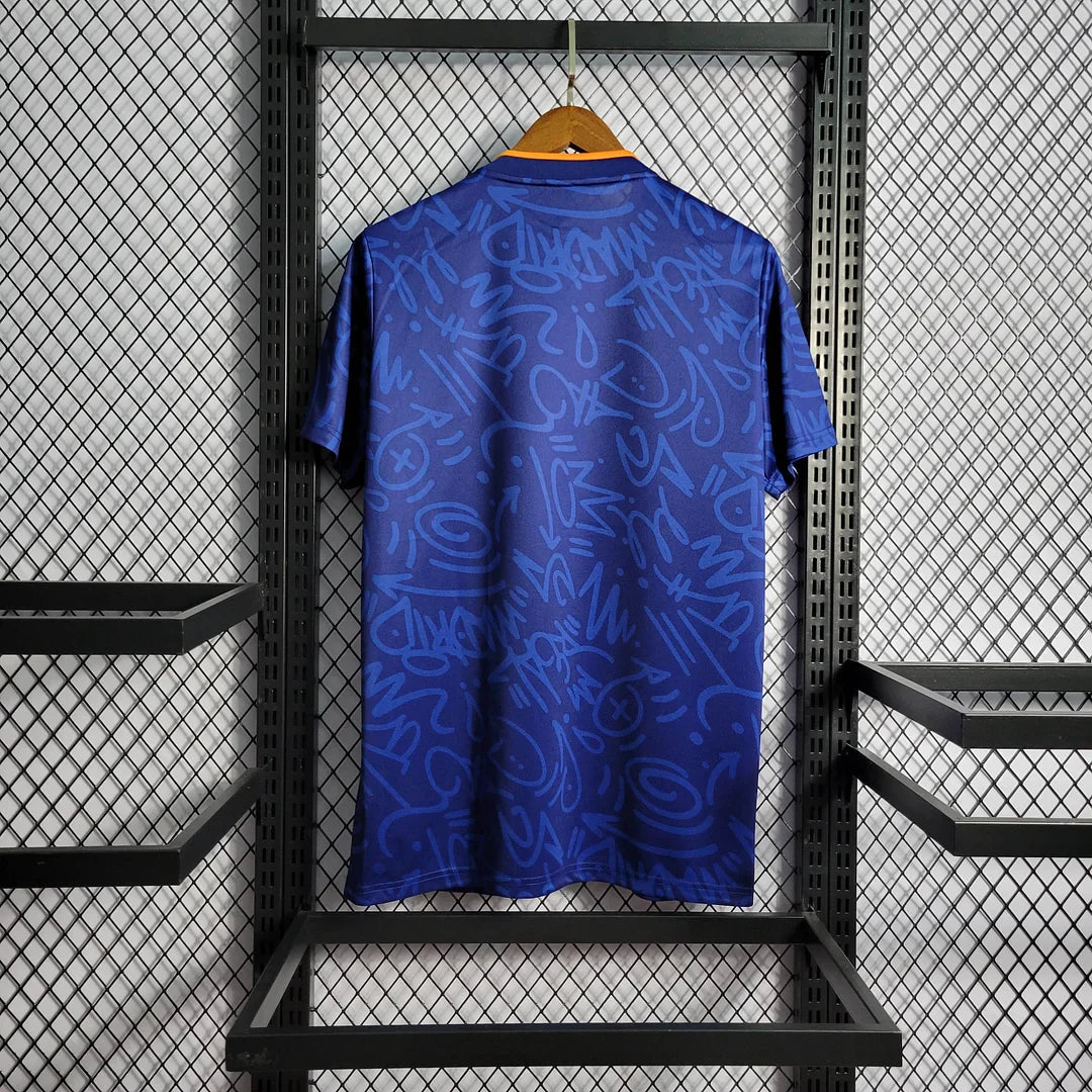 Real Madrid 2021-2022 Kit