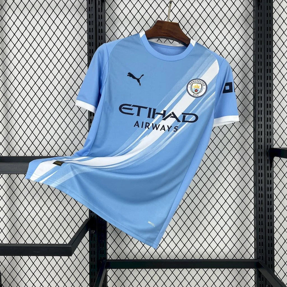 Manchester City 2025-2026 Kit