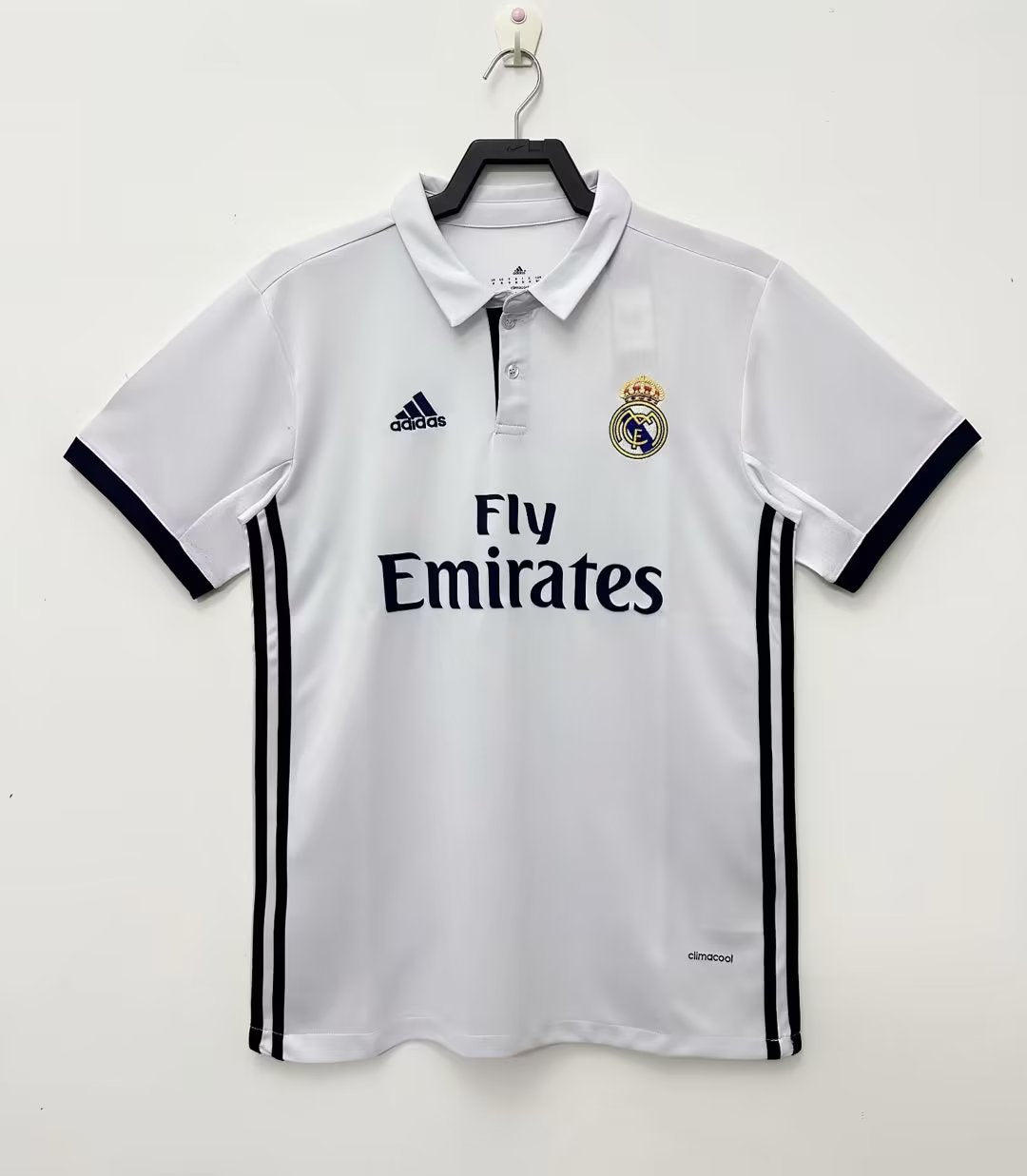 Real Madrid 2016-2017 Kit