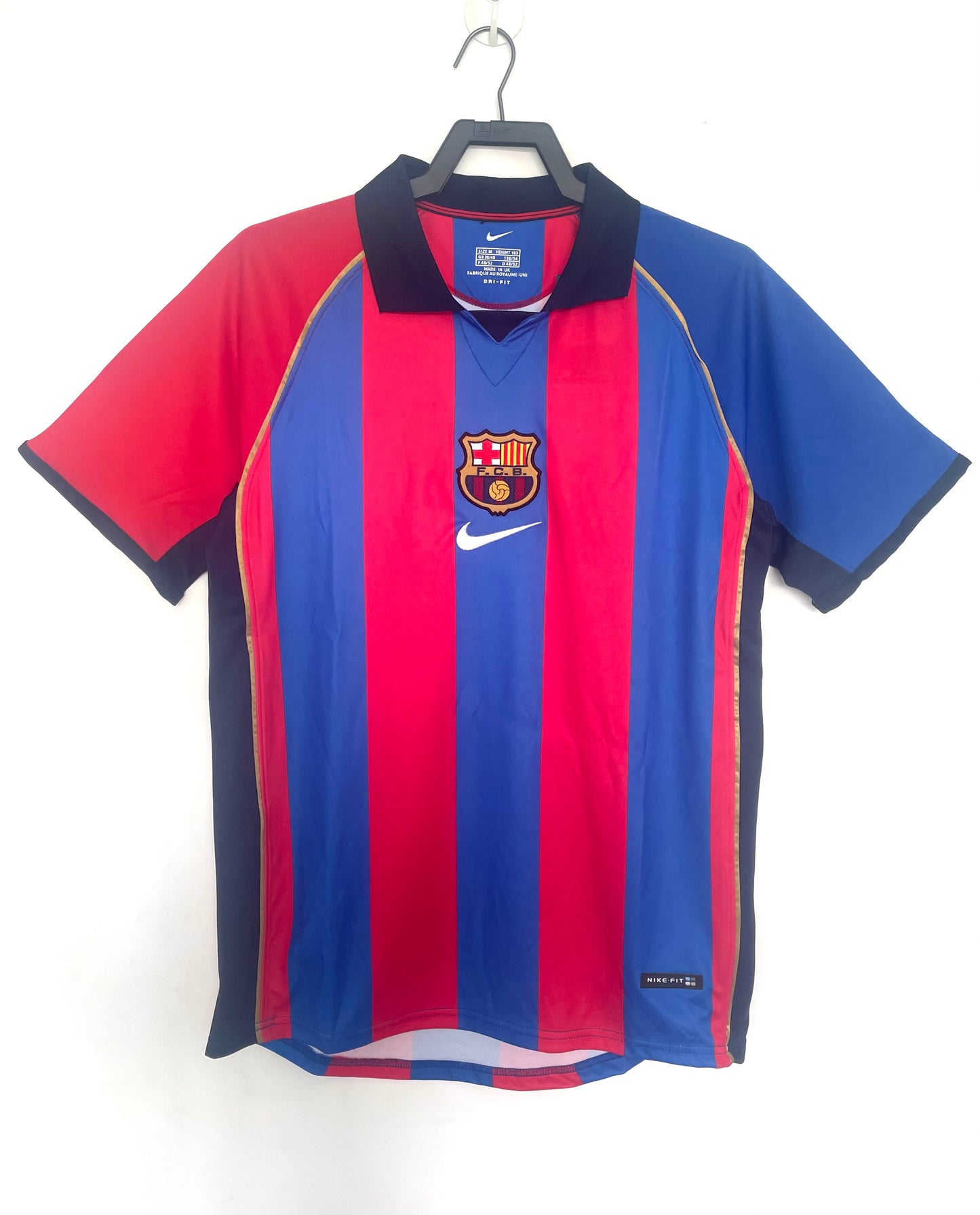 Barcelona 2001-2002 Home Kit