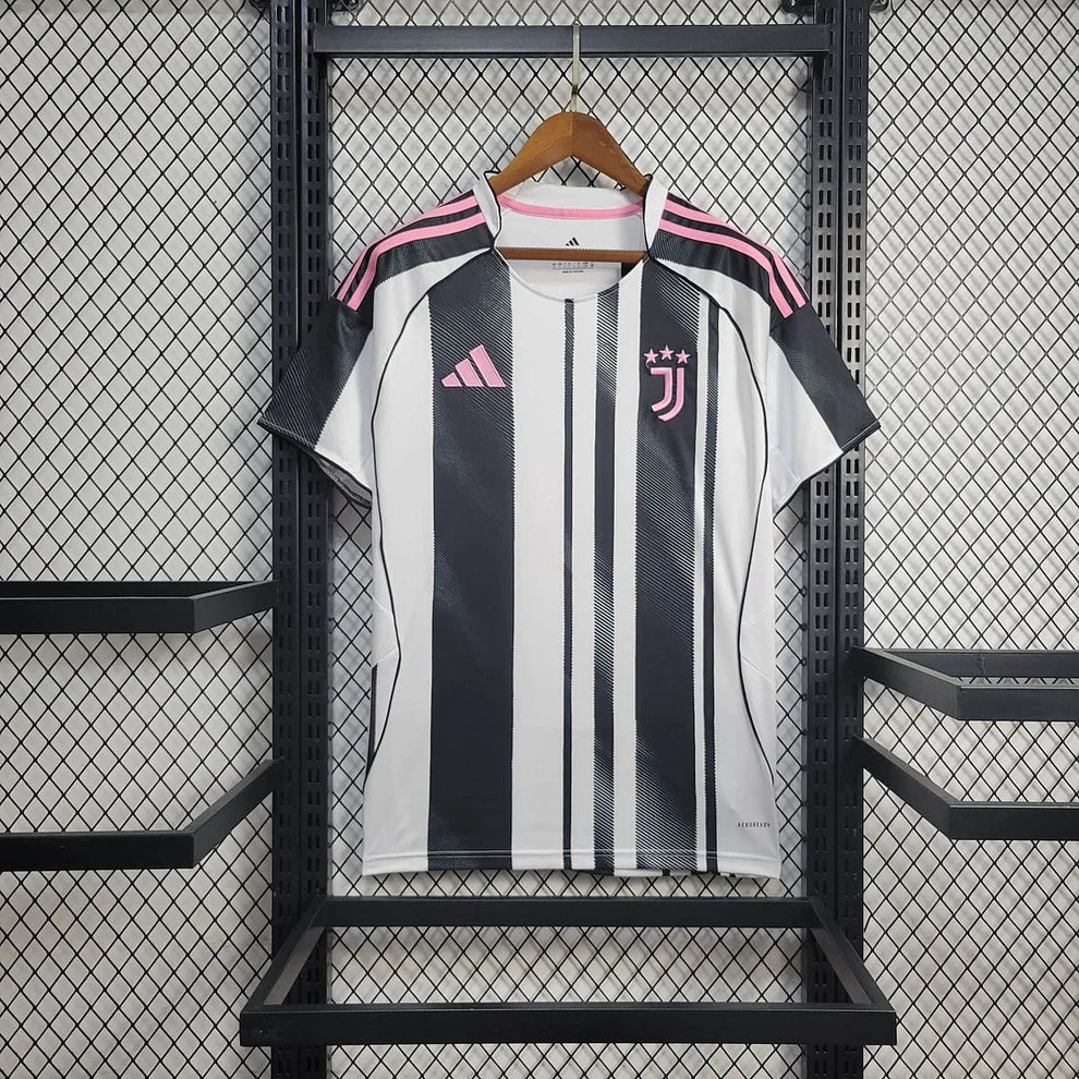 Juventus 2025-2026 Kit