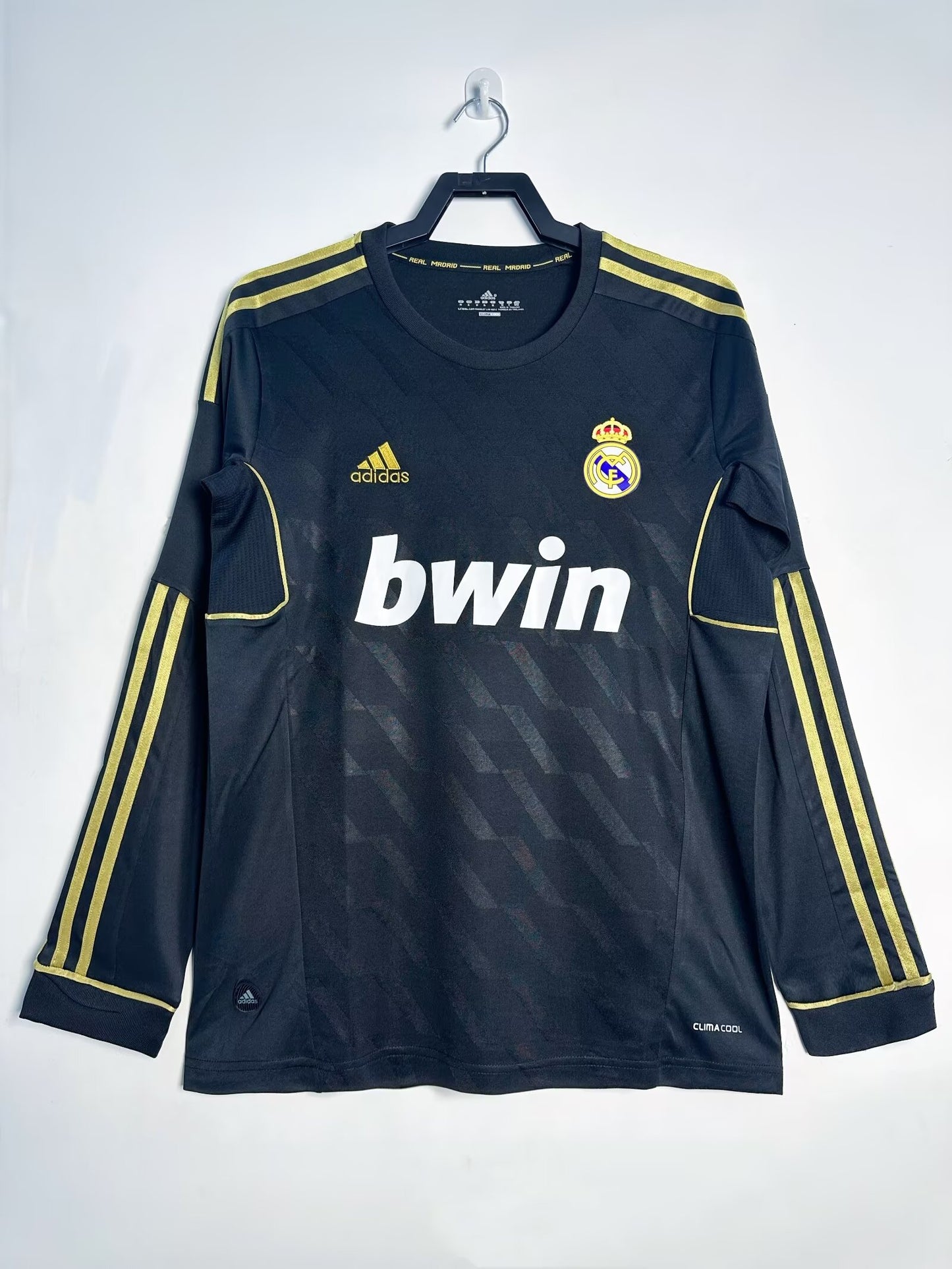 Real Madrid 2011-2012 Long Sleeve Kit
