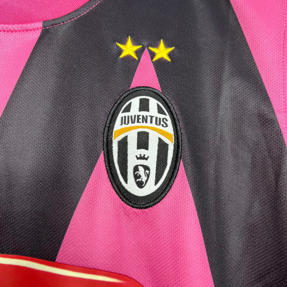 Juventus 2011-2012 Away Kit