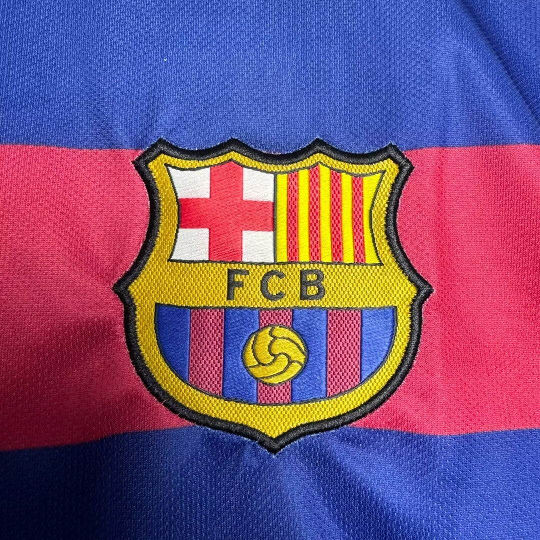 Barcelona 2015-2016 Home Kit