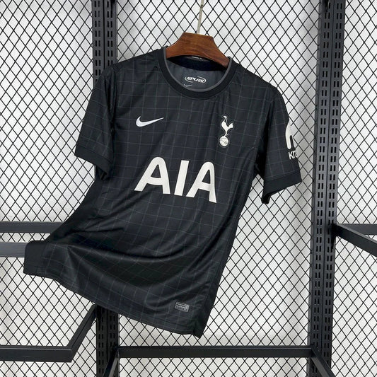 Tottenham Hotspur 2025-2026 Kit